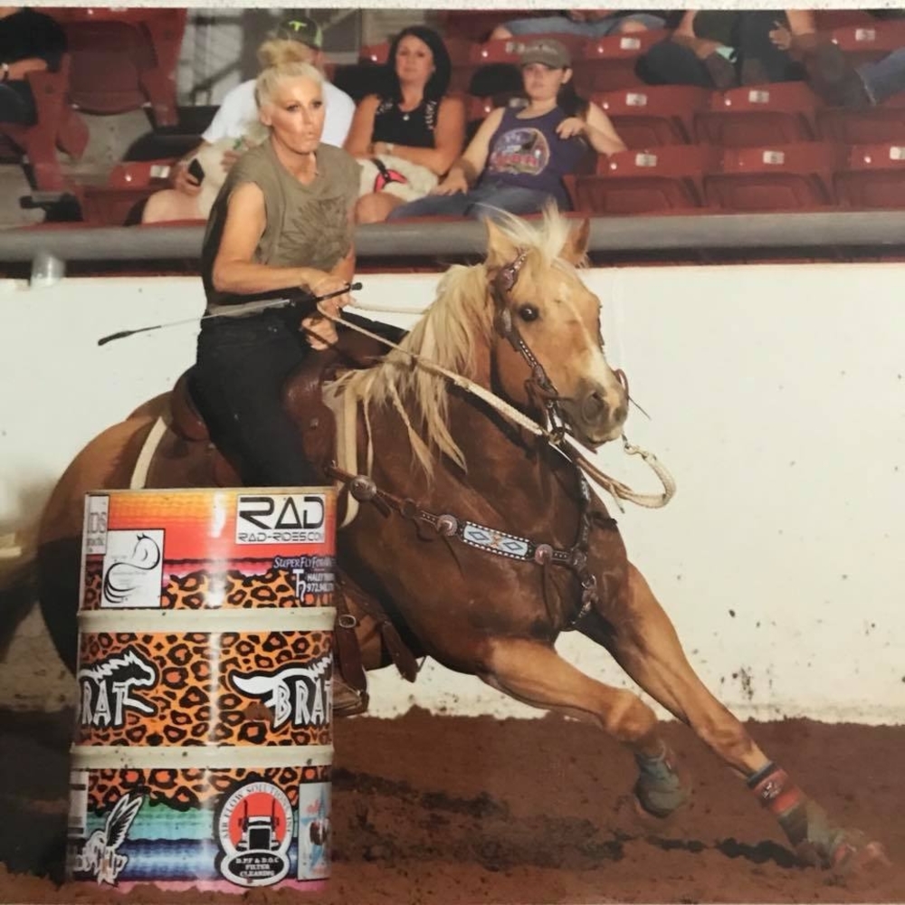 Meet your Posher, Melissa